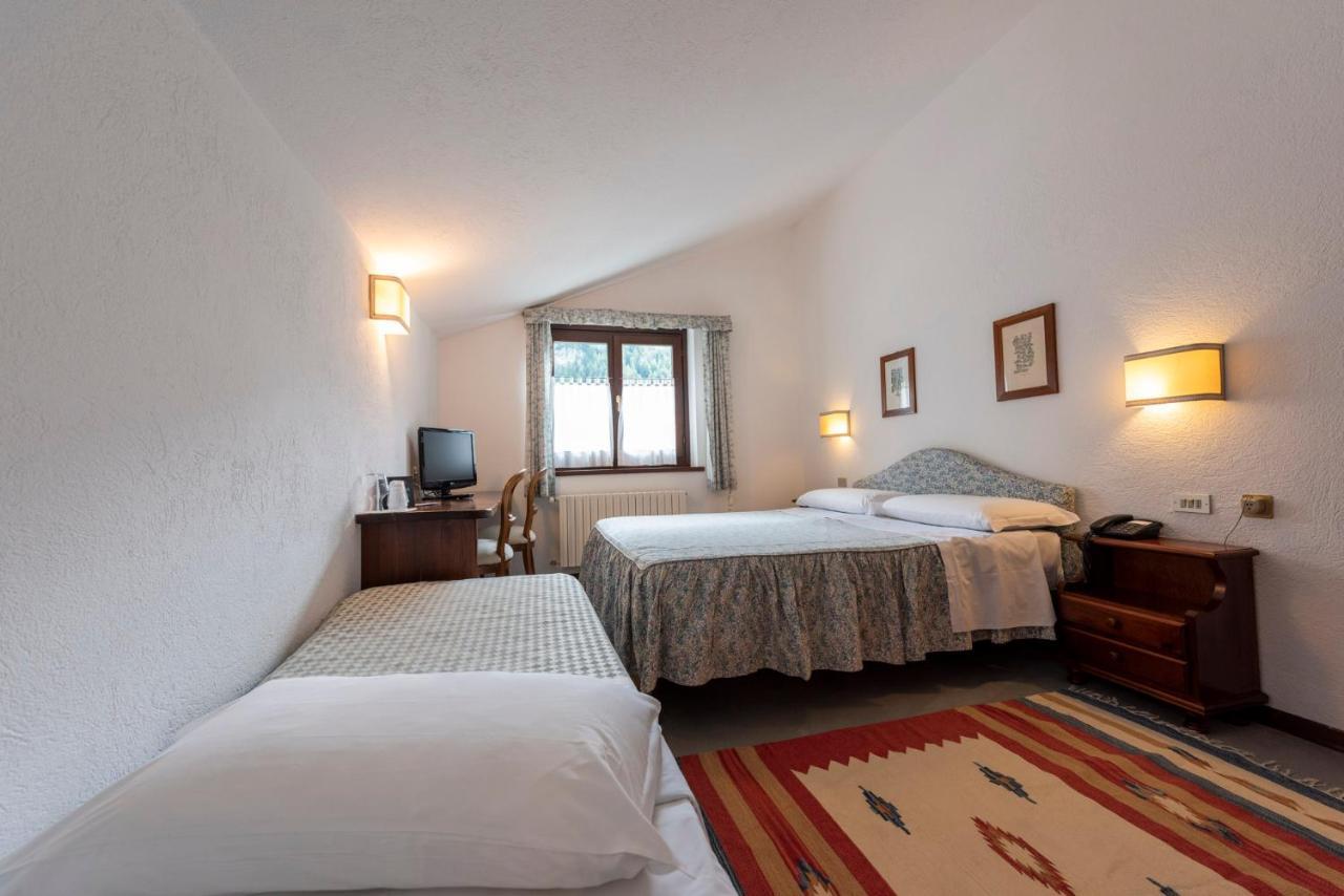 Hotel Triolet Courmayeur Luaran gambar