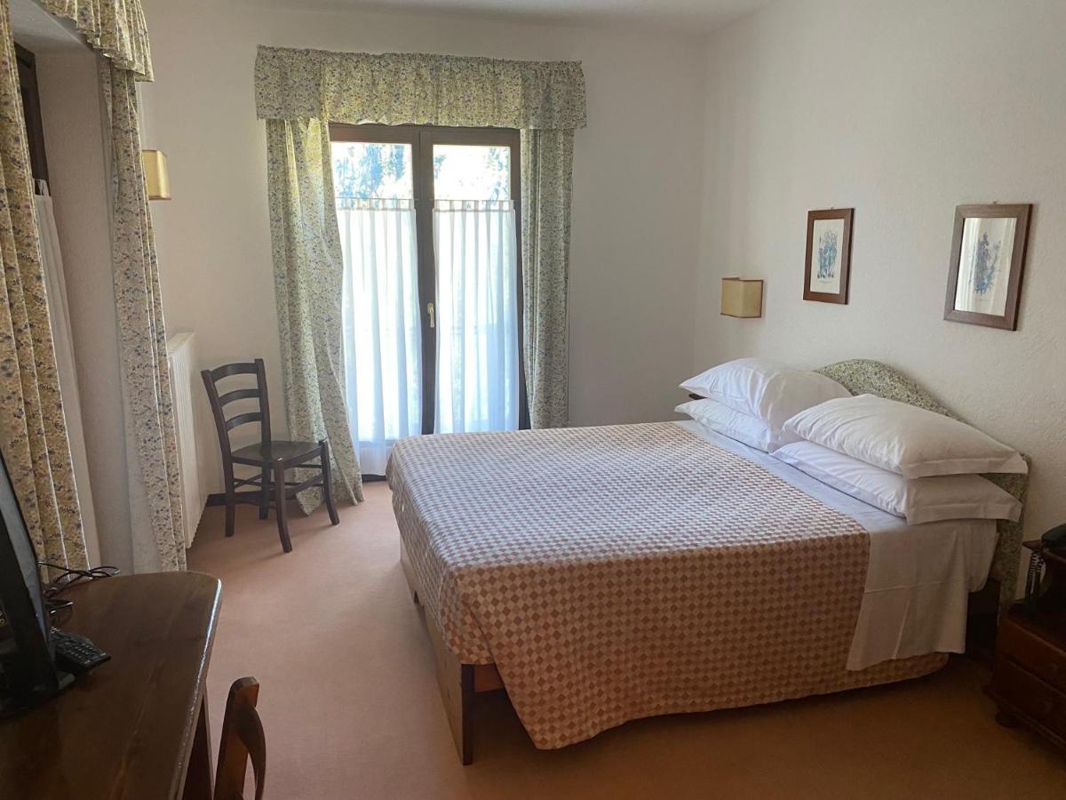 Hotel Triolet Courmayeur Luaran gambar