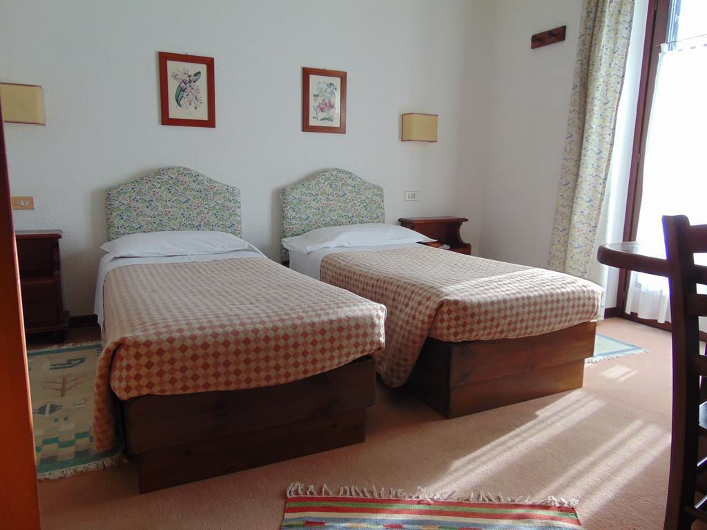 Hotel Triolet Courmayeur Luaran gambar