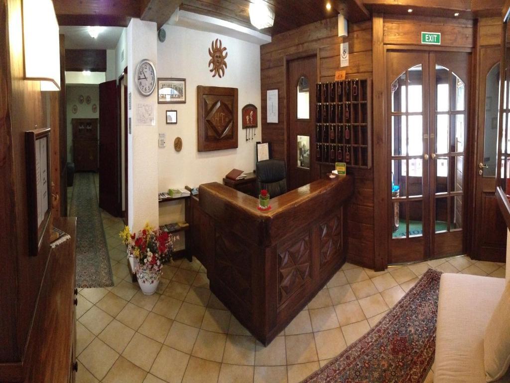 Hotel Triolet Courmayeur Luaran gambar