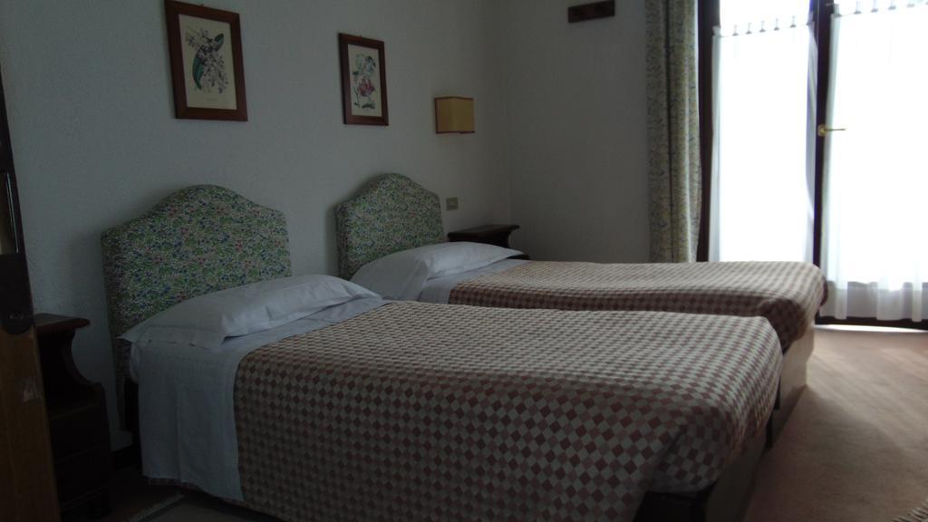 Hotel Triolet Courmayeur Luaran gambar