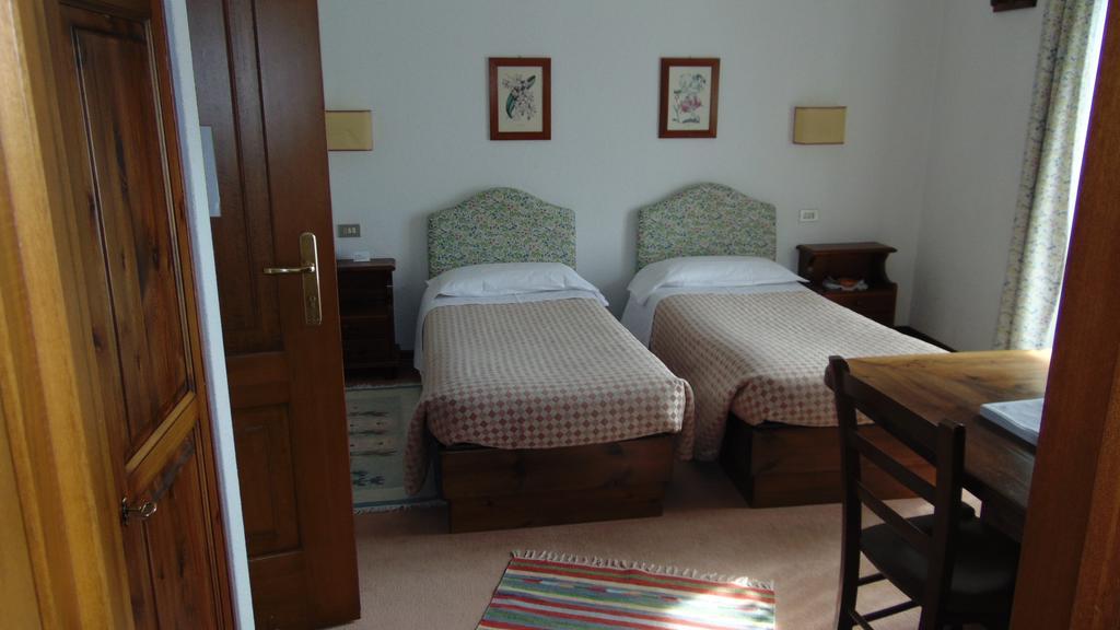 Hotel Triolet Courmayeur Luaran gambar