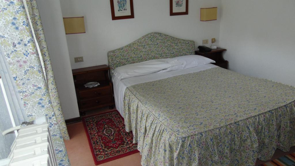 Hotel Triolet Courmayeur Luaran gambar