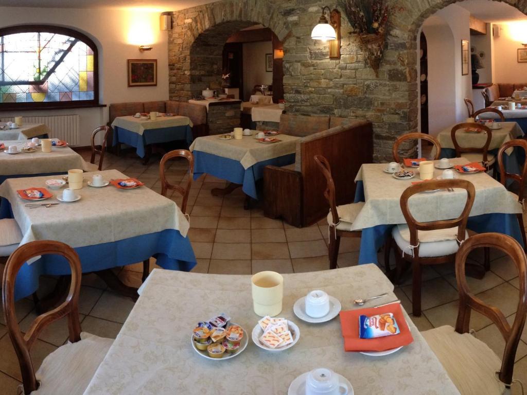 Hotel Triolet Courmayeur Luaran gambar