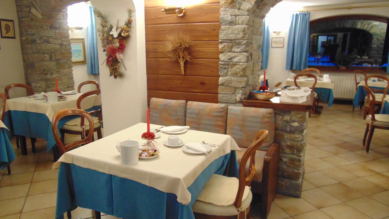 Hotel Triolet Courmayeur Luaran gambar