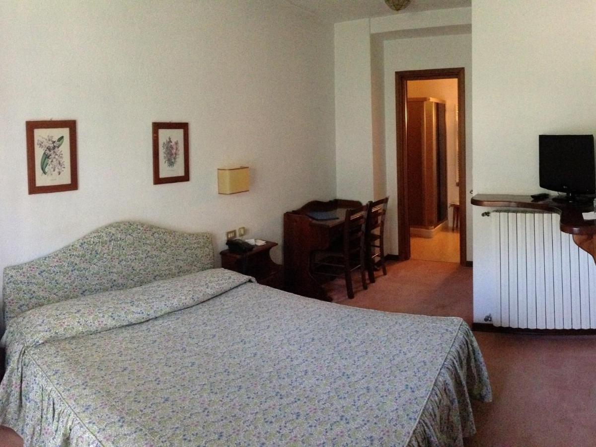 Hotel Triolet Courmayeur Luaran gambar